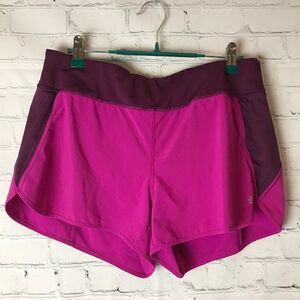 Athleta Track This Run Short 3", Electric Fuchsia, Medium Running Gym Athletic